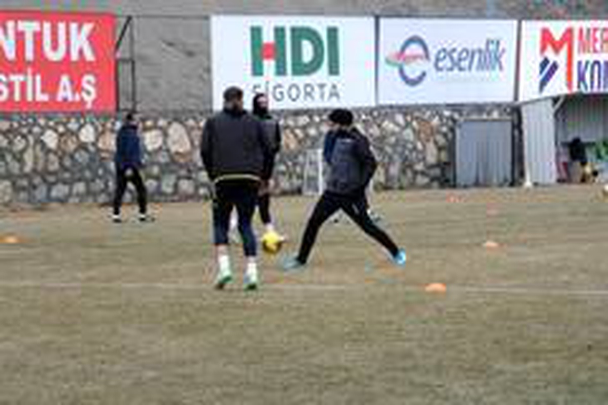 Yeni Malatyaspor\'da Ankaragücü mesaisi sürüyor
