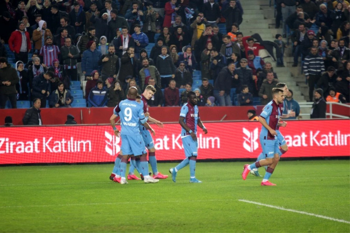 Ziraat Türkiye Kupası: Trabzonspor: 3 - B. B. Erzurumspor: 0 (İlk yarı)