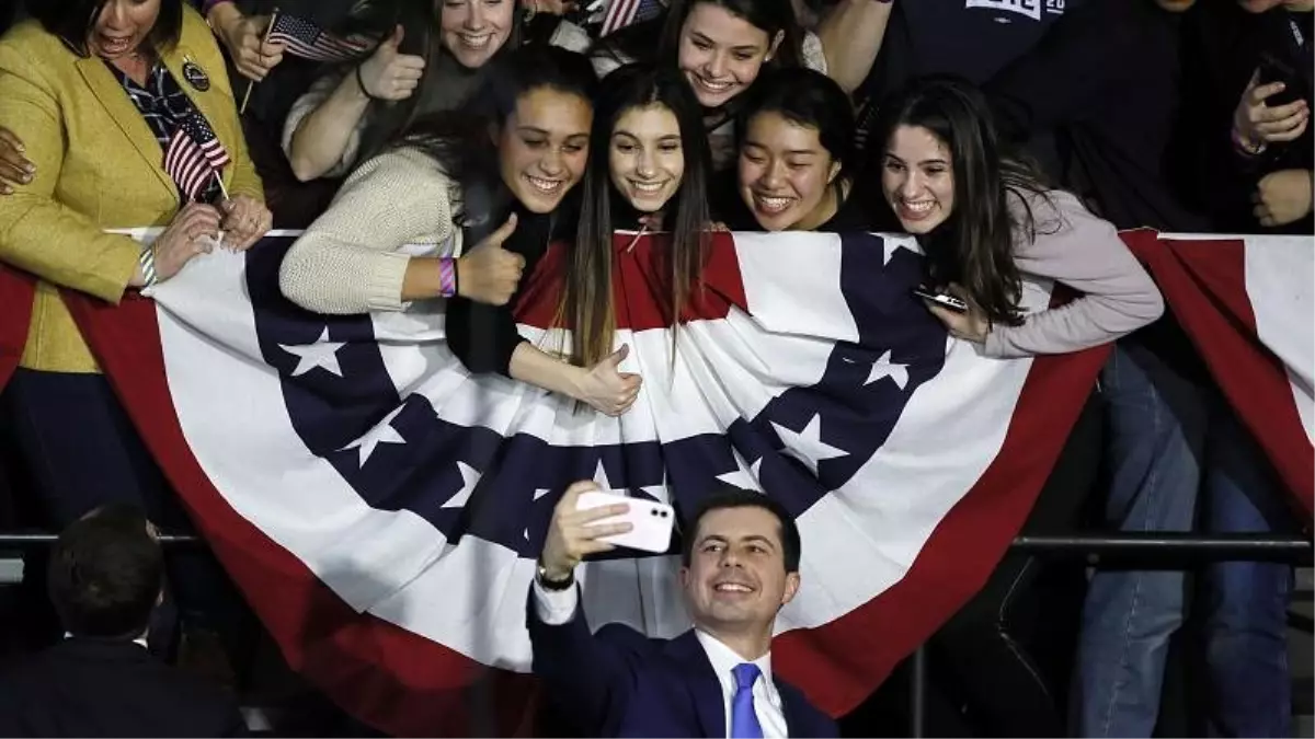 Demokrat Parti\'nin Iowa\'daki ön seçiminde Pete Buttigieg önde