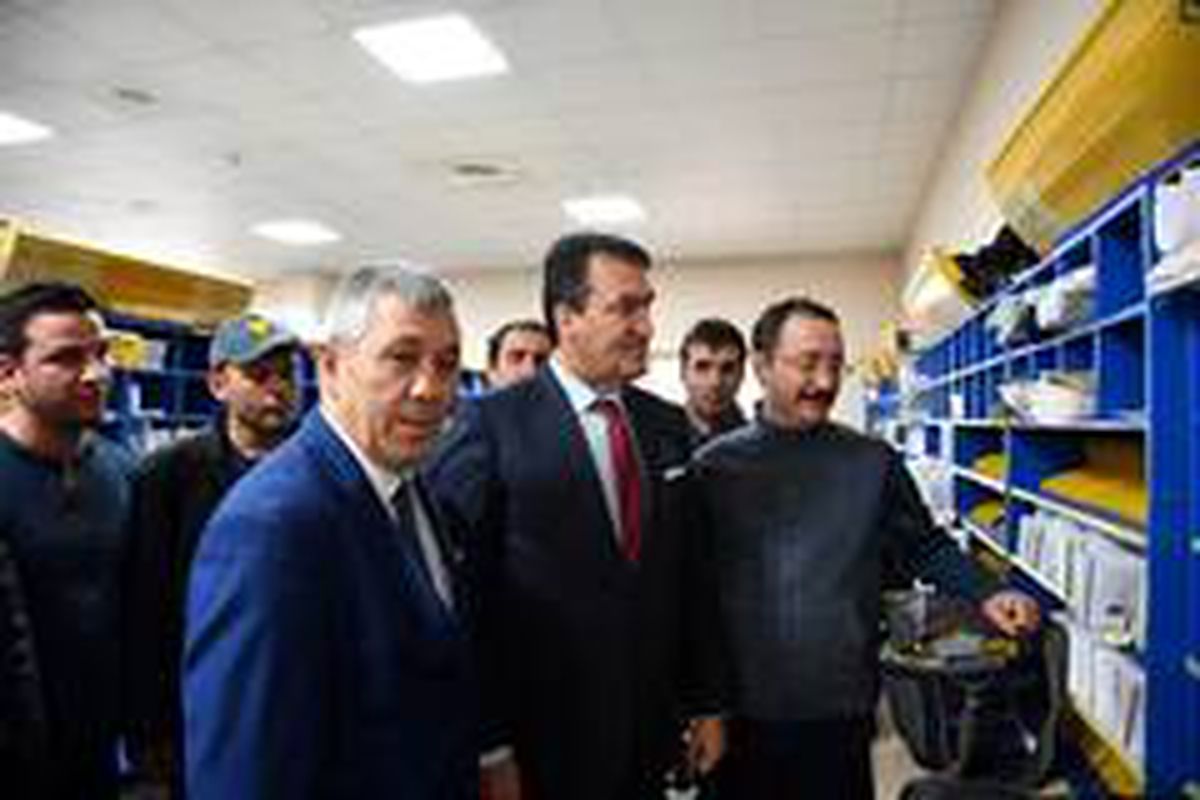 Dündar\'dan PTT Bursa Başmüdürlüğü\'ne ziyaret