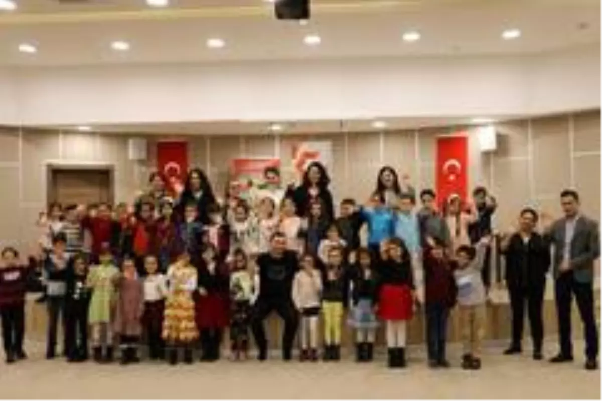 Gaziantep\'te öğretmenlere oyun ve drama semineri