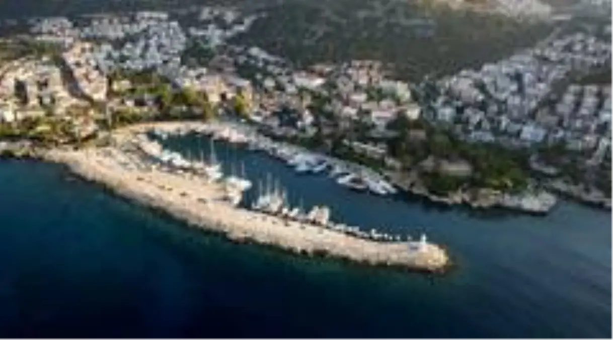 Kaş\'ın nüfusu arttı