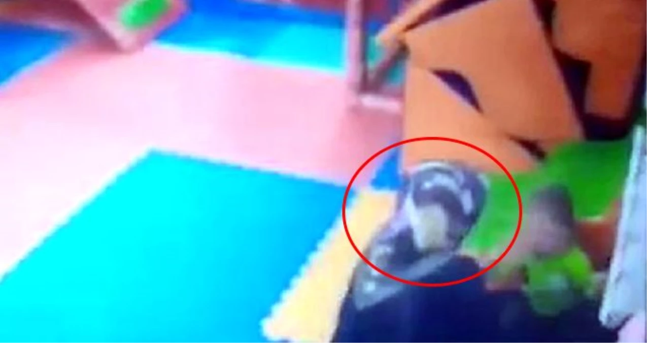 Kreşte 2 yaşındaki çocuğa şiddet kamerada! Aile, görüntüleri izleyip savcılığa koştu