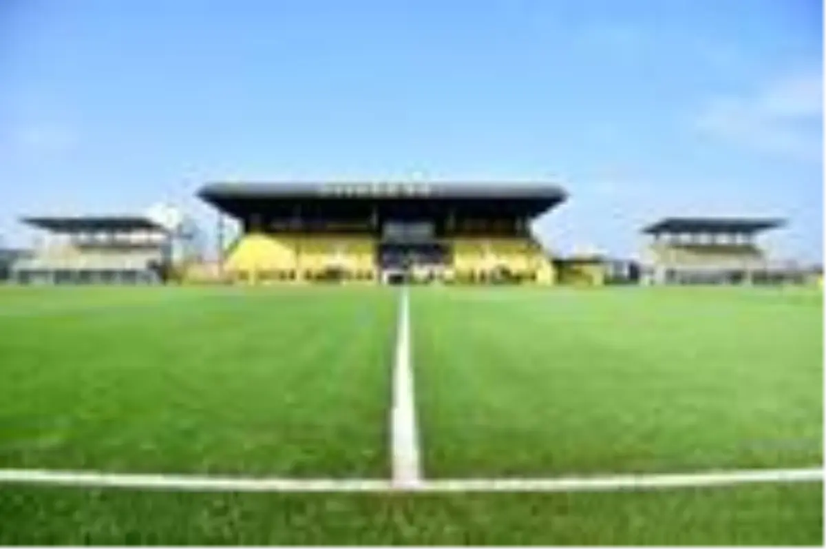 Aliağa\'da stadyumun adı değiştirildi