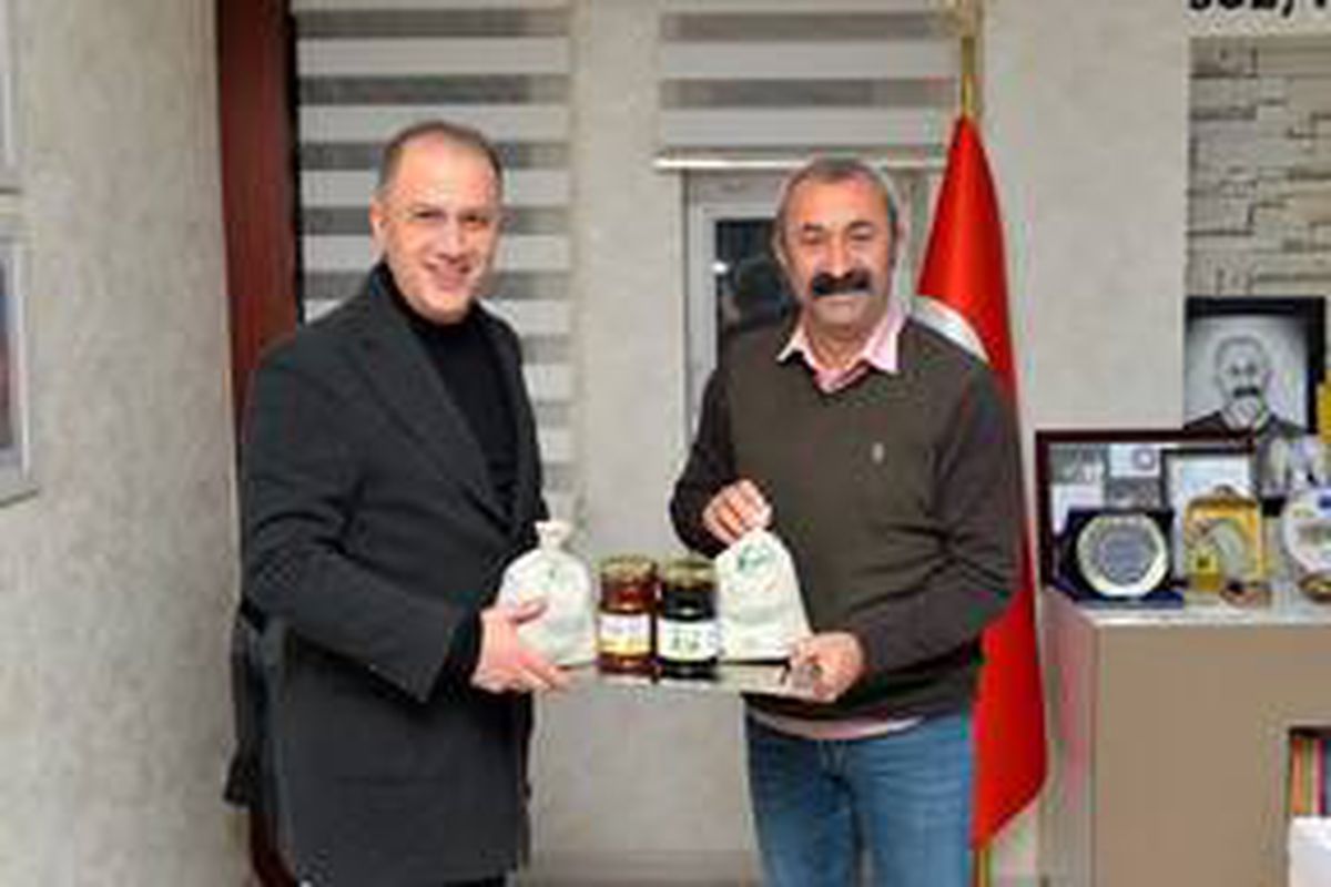 Beylikdüzü Belediye Başkanı Çalık, Tunceli Belediye Başkanı Maçoğlu\'nu ziyaret etti