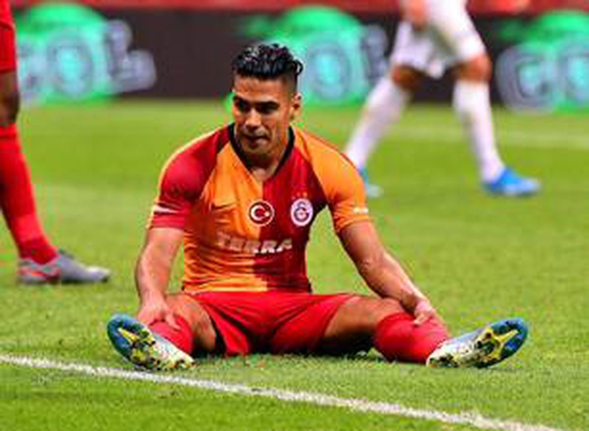 Falcao, sahada koşu çalışmalarına başladı
