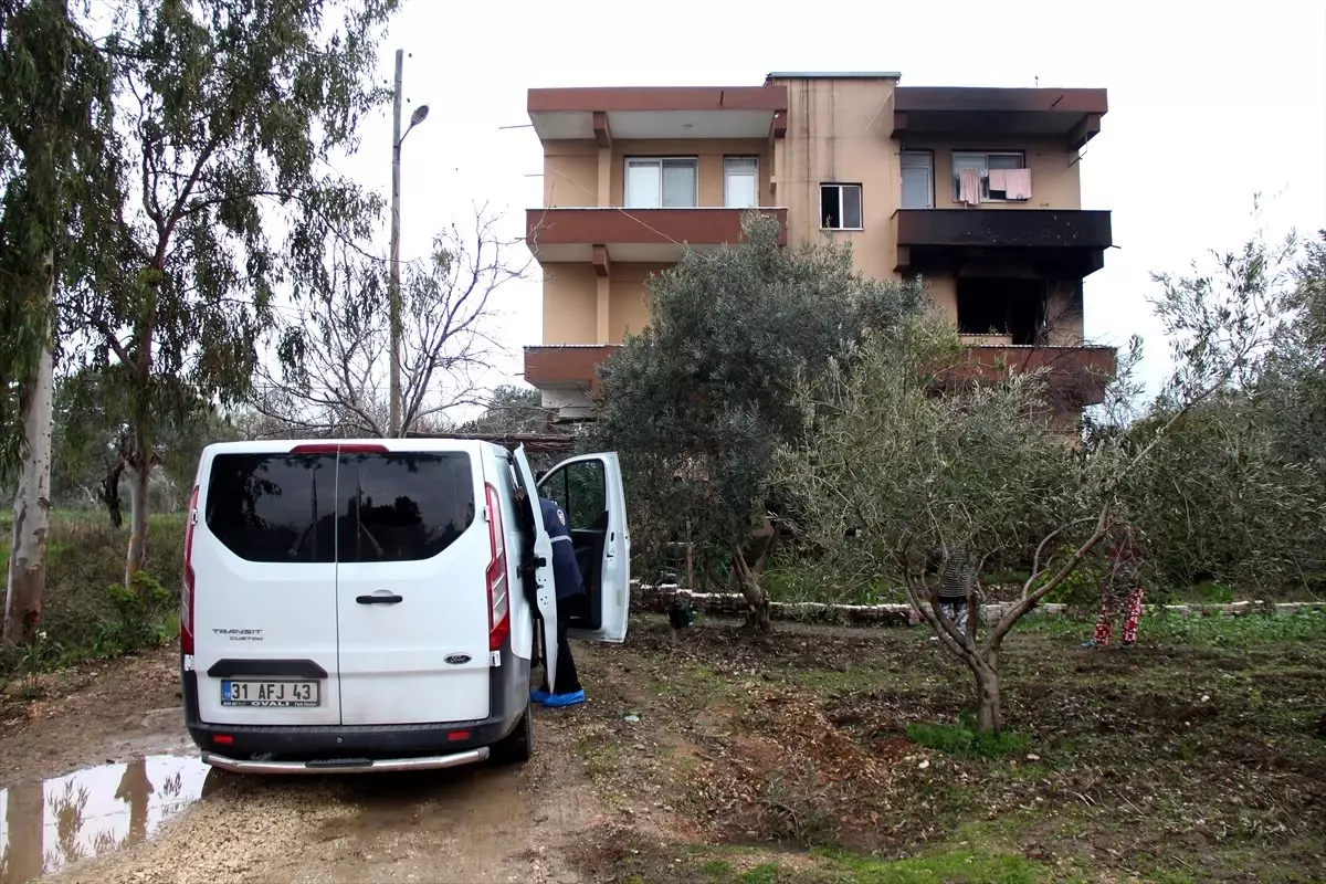 Hatay\'da evde çıkan yangında 4 yaşındaki çocuk öldü