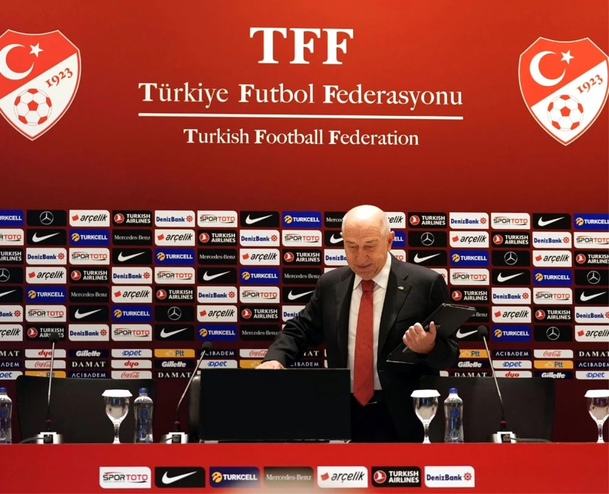 Özdemir: "Herkesin futbol ortamından şikayeti var ancak kimsenin çözüm önerisi yok"