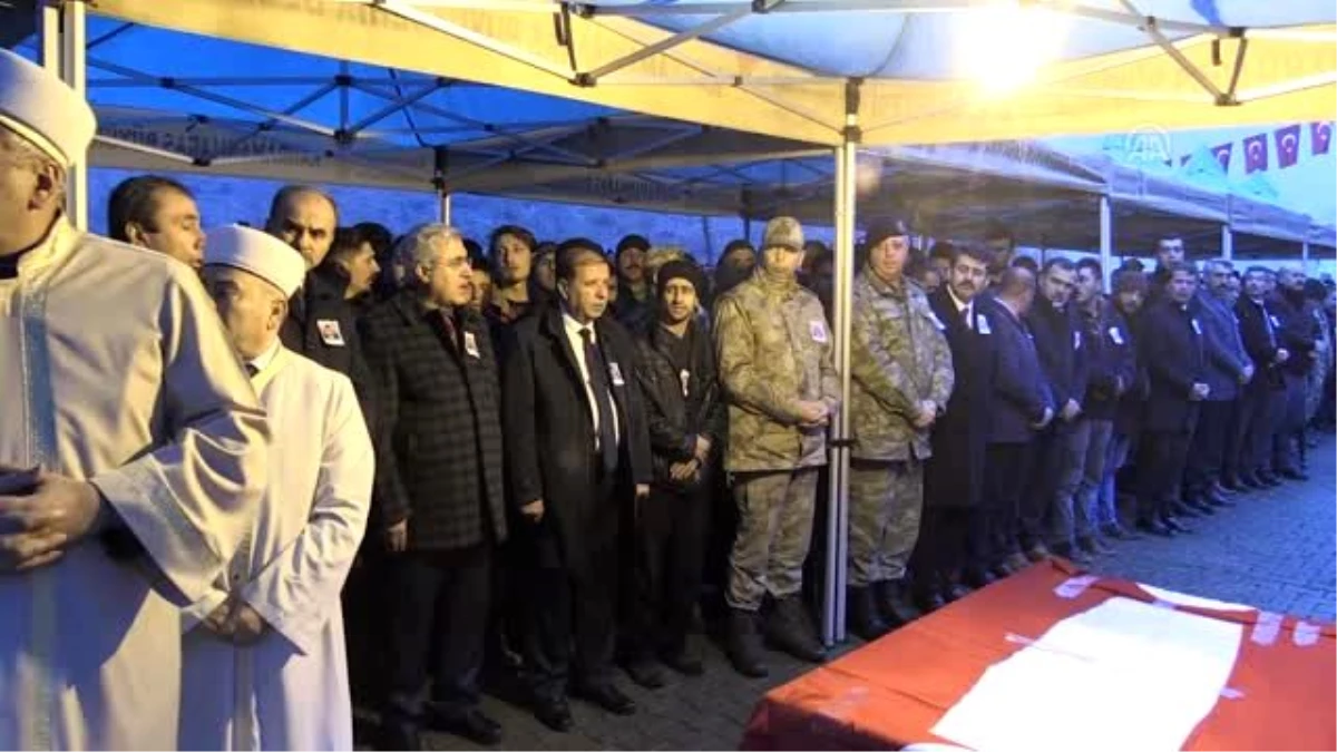 Şehit Jandarma Uzman Onbaşı Mesut Deniz, son yolculuğuna uğurlandı