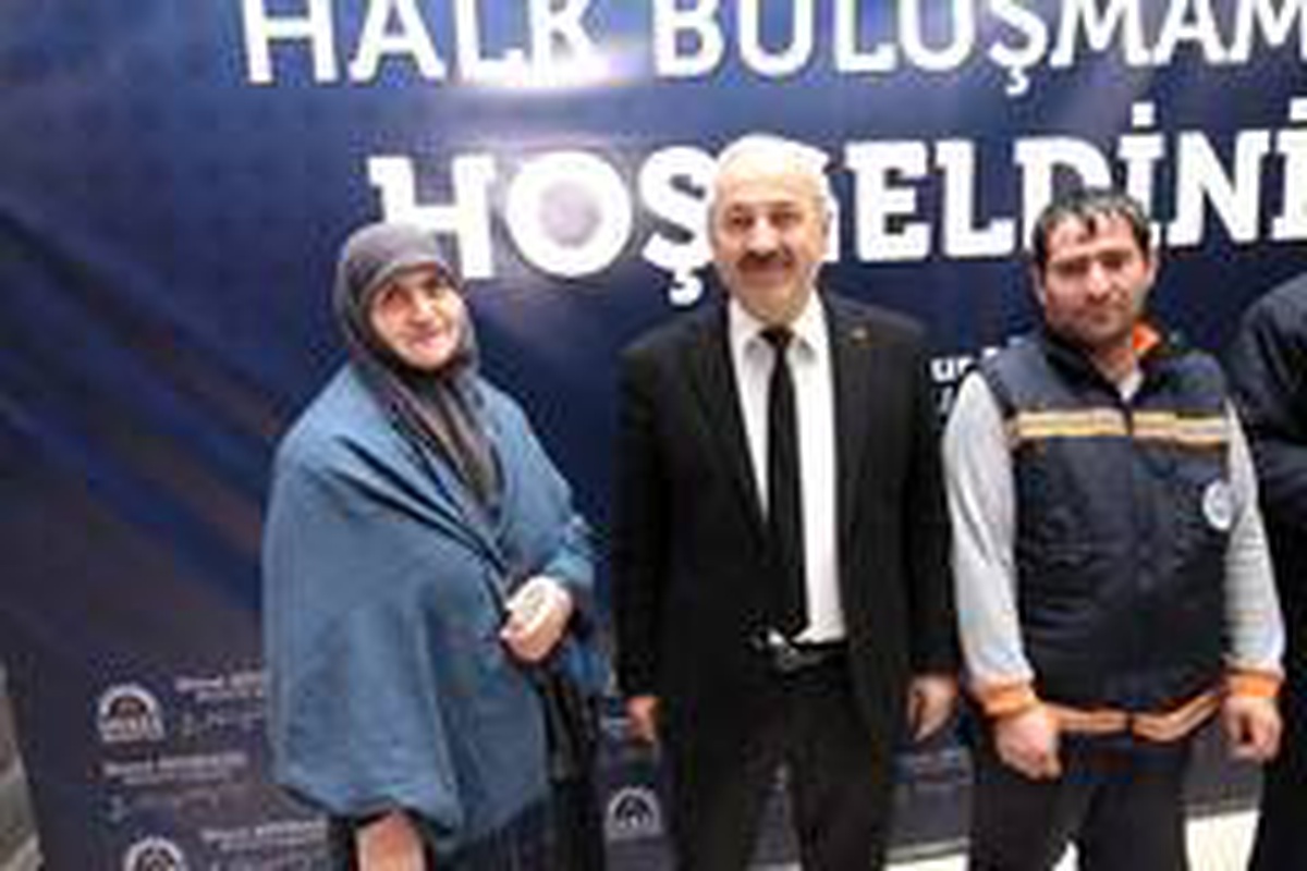 Temizlik İşleri personelinden örnek davranış