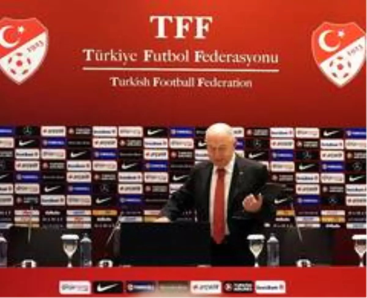 TFF Başkanı Nihat Özdemir: "Maçları ertelemek için herhangi bir kulüpten talebe gerek duymadık.