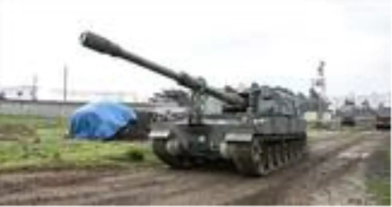 TSK, İdlib\'deki gözlem noktalarına tank sevkiyatı yaptı