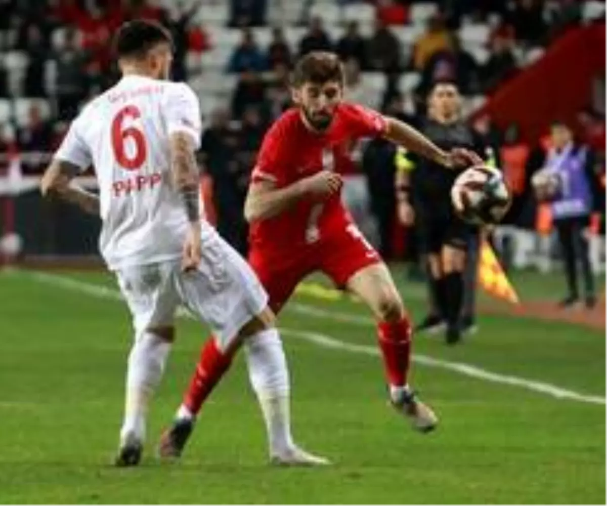 Ziraat Türkiye Kupası: Antalyaspor: 0 - Sivasspor: 0 (İlk yarı)