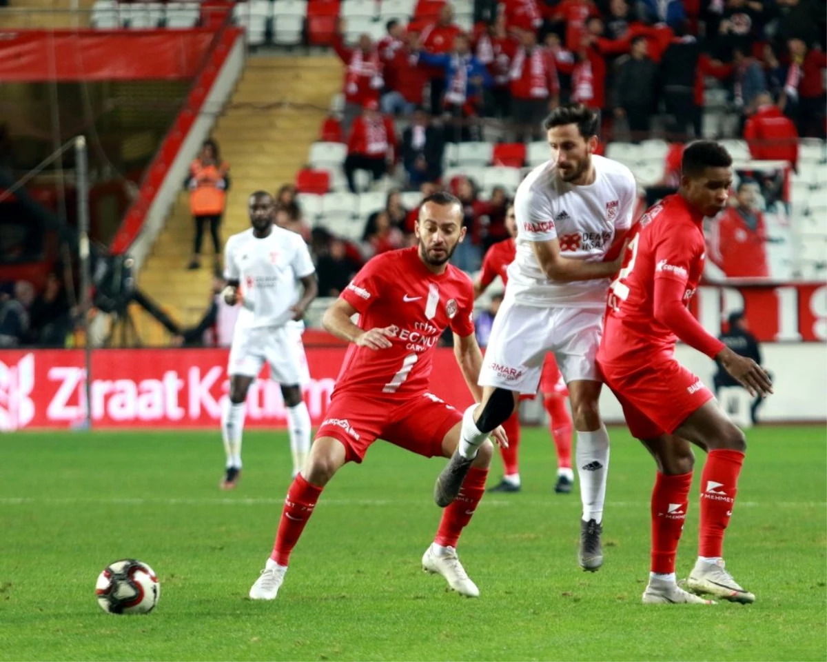 Ziraat Türkiye Kupası çeyrek final ilk maçı berabere bitti