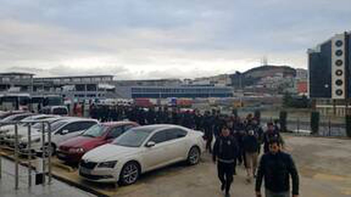 Kocaeli merkezli 4 ilde düzenlenen suç örgütü operasyonunda 24 kişi yakalandı