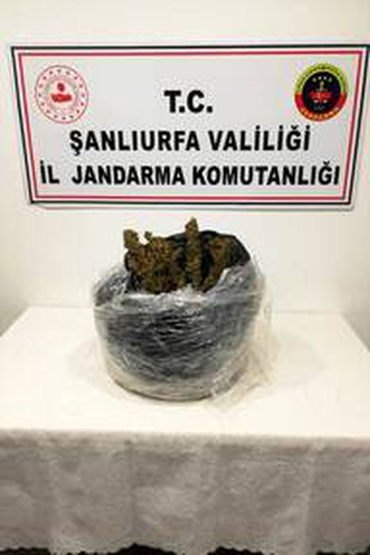 Şanlıurfa\'da uyuşturucu operasyonunda 2 şüpheli tutuklandı