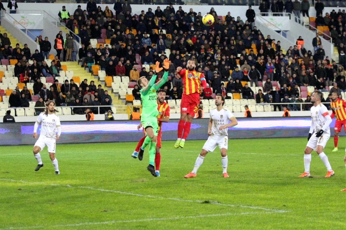 Süper Lig: Yeni Malatyaspor: 0 - MKE Ankaragücü: 1 (Maç sonucu)