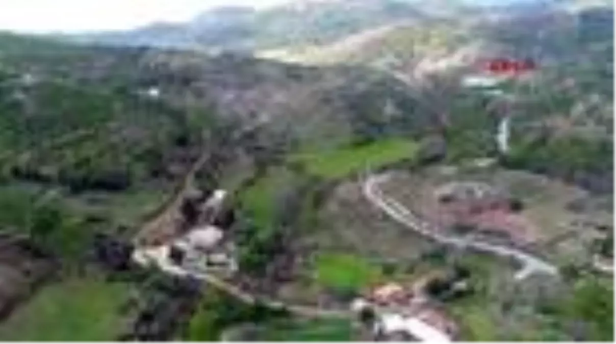 Antalya 46 yıldır demir kesen bıçaklar yapıyor