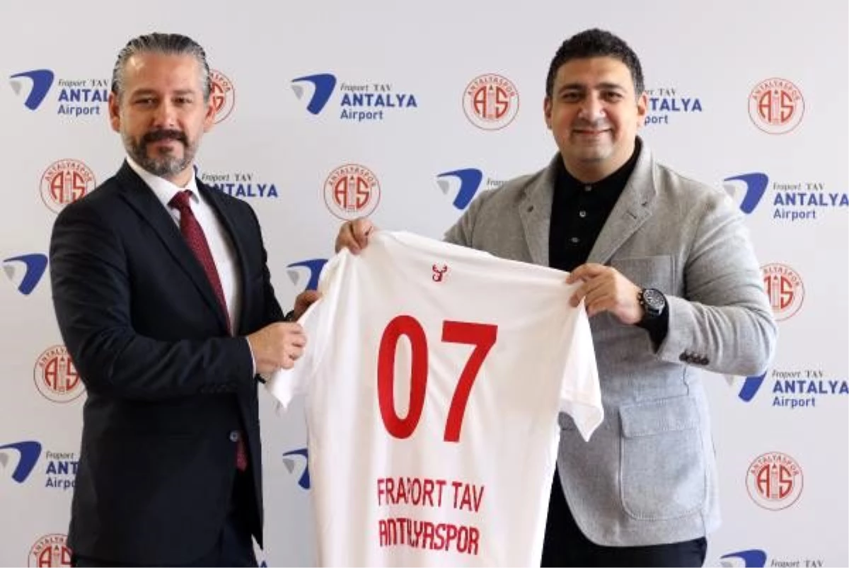 Antalyaspor\'un adı \'Fraport TAV Antalyaspor\' oldu