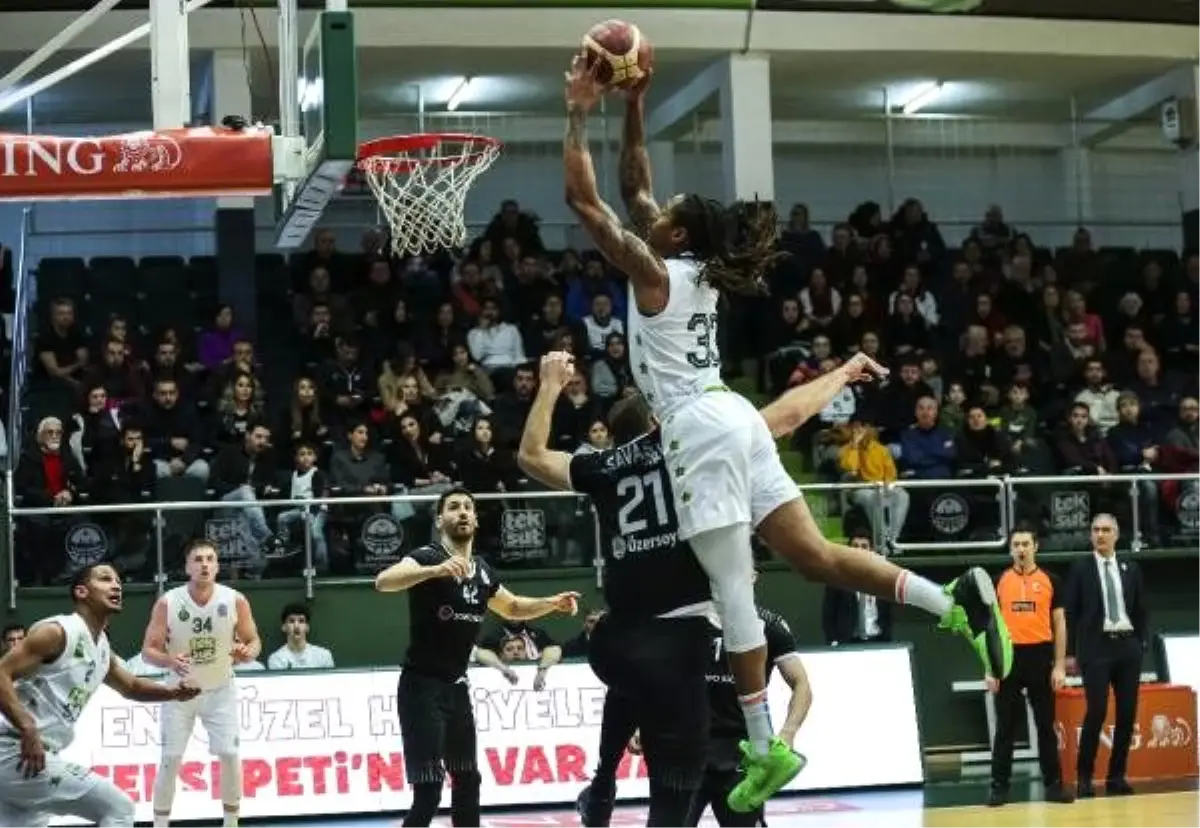 Beşiktaş Sompo Japan: 85-64