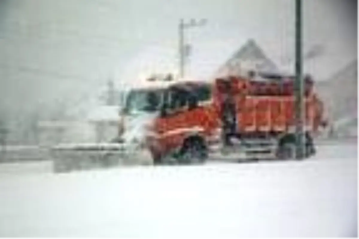 Bolu Dağı\'nın İstanbul yönü TIR geçişlerine kapatıldı