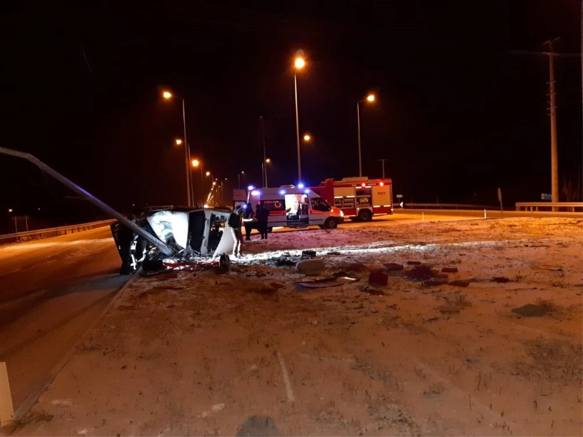 Denizli\'de trafik kazası: 3 yaralı