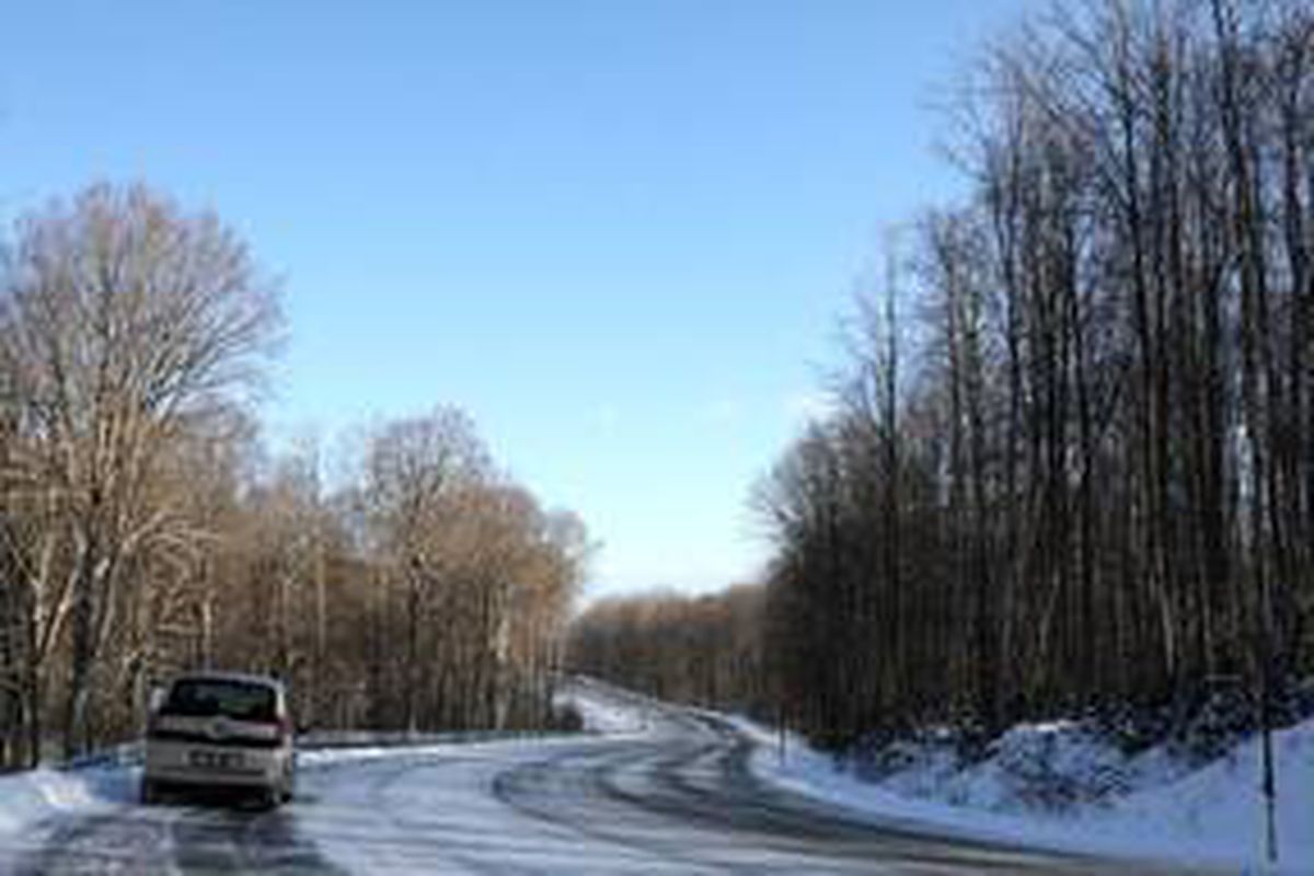 Kırklareli\'de karın kapattığı 39 yol ulaşıma açıldı