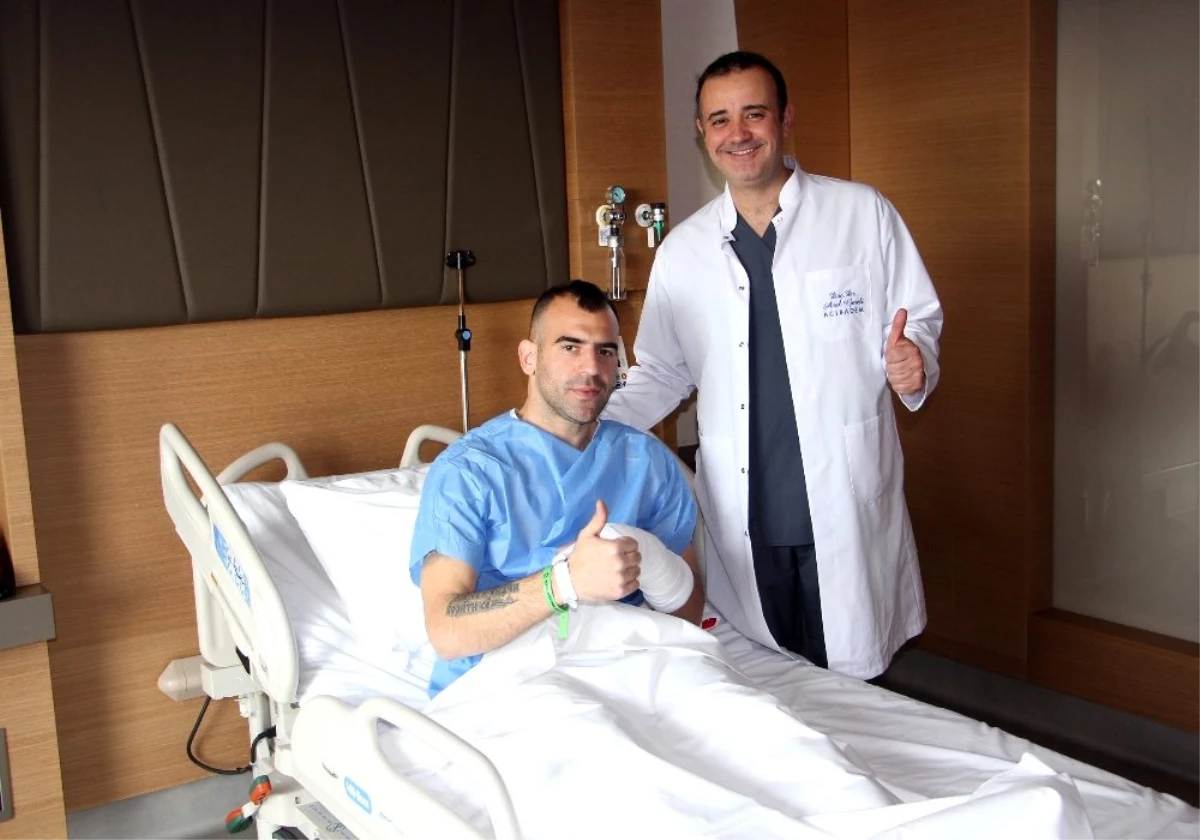 Parmağı kırılan Petar Skuletic ameliyat oldu