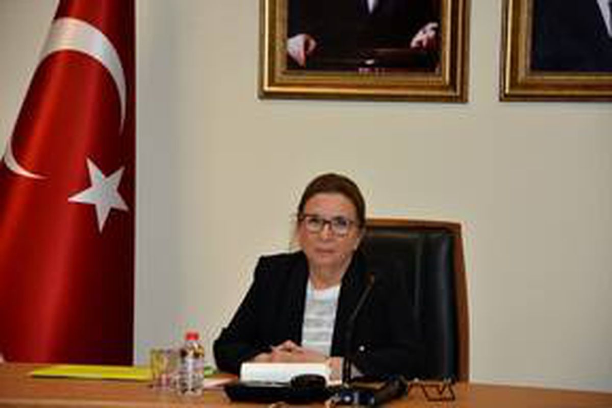Ticaret Bakanı Pekcan Malatya deprem kriz merkezinde toplantıya katıldı Açıklaması