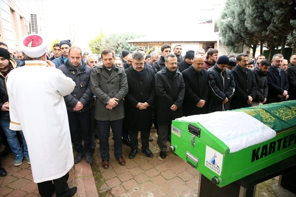 AK Parti Kocaeli Milletvekili Fikri Işık\'ın kayınbiraderi Hasan Basri Ünal hayatını kaybetti