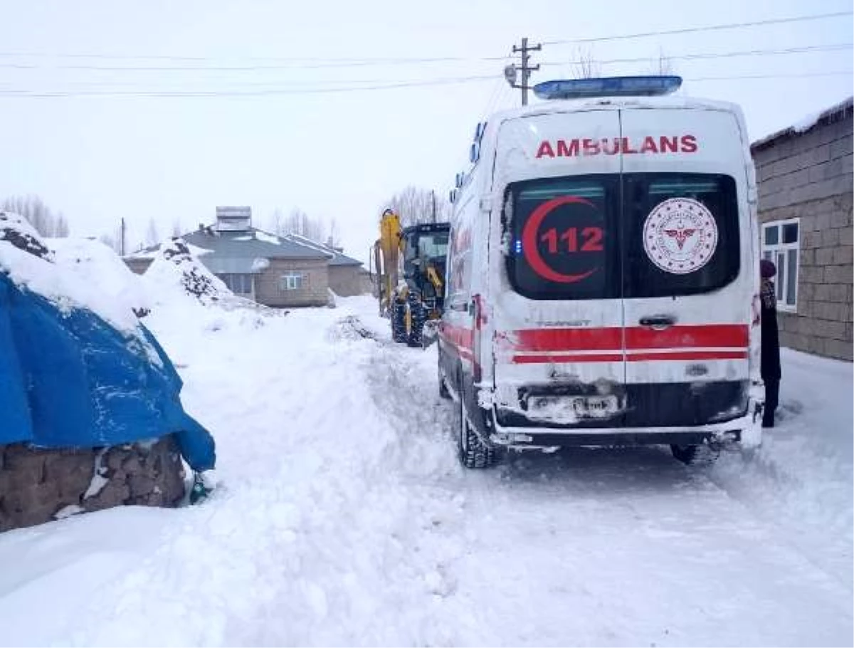 Karla mücadele ekipleri, astım hastasına 4 saatte ulaştı