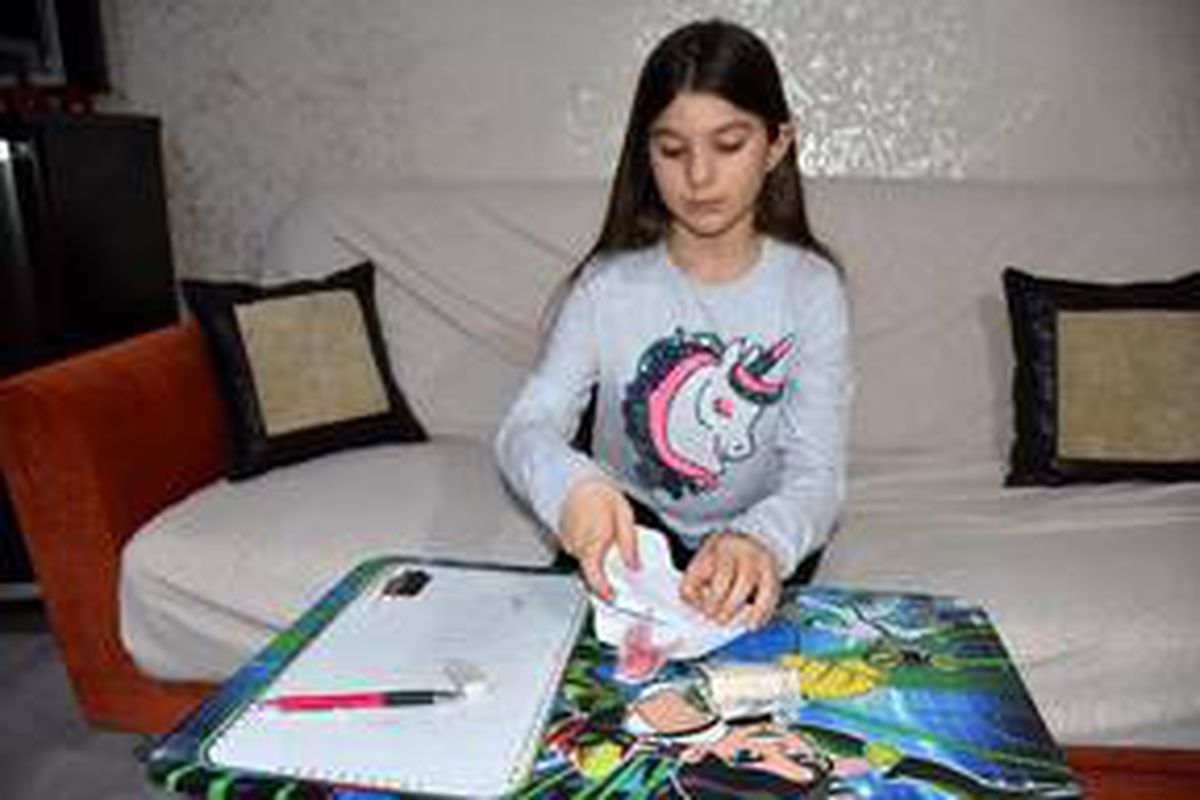 Karne harçlığını Elazığ\'daki depremzedelere mektupla gönderdi