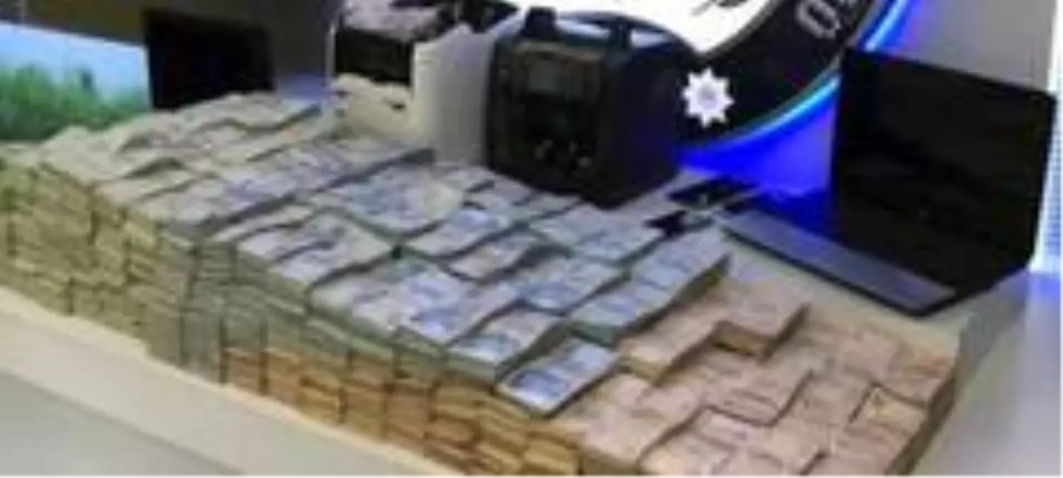 Sanal bahis operasyonunda biri polis 3 tutuklama
