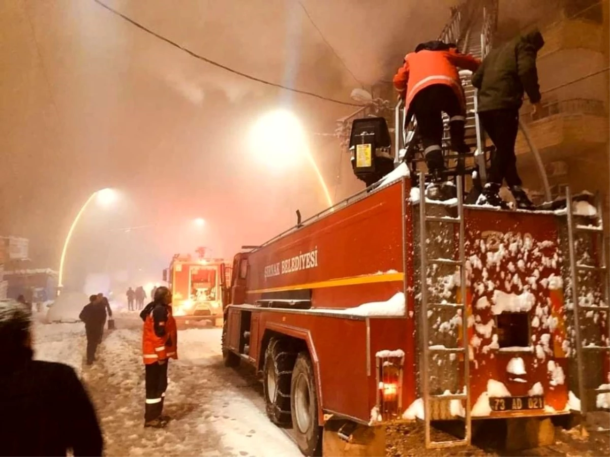 Şırnak\'ta yangın: 13 kişi dumandan etkilendi