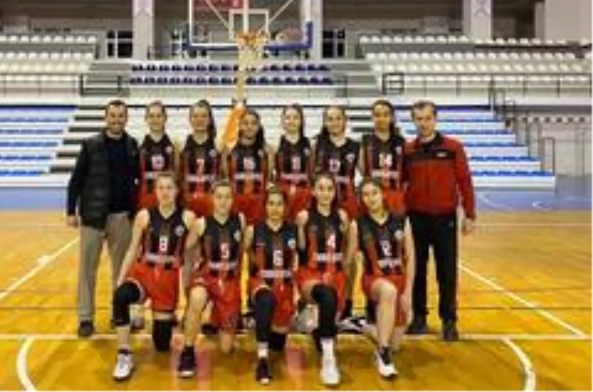 Turgutlu Belediyespor İl Şampiyonu oldu