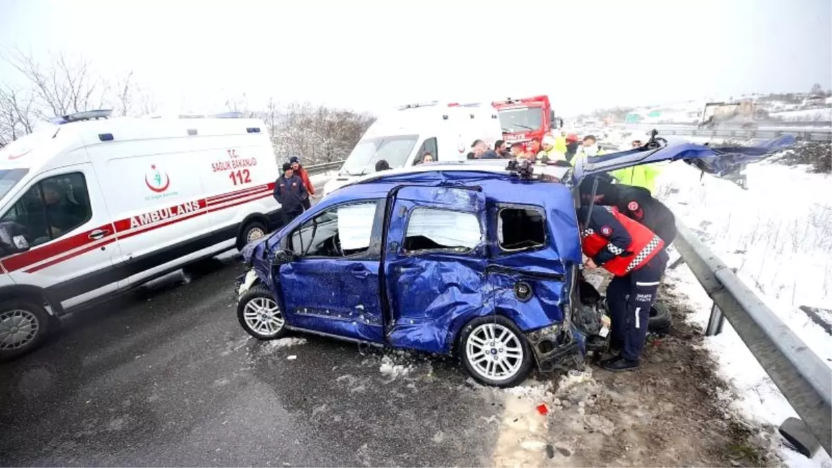 Türkiye\'de ortalama her gün 2 dakikada 1 kişi trafik kazasında yaralanıyor