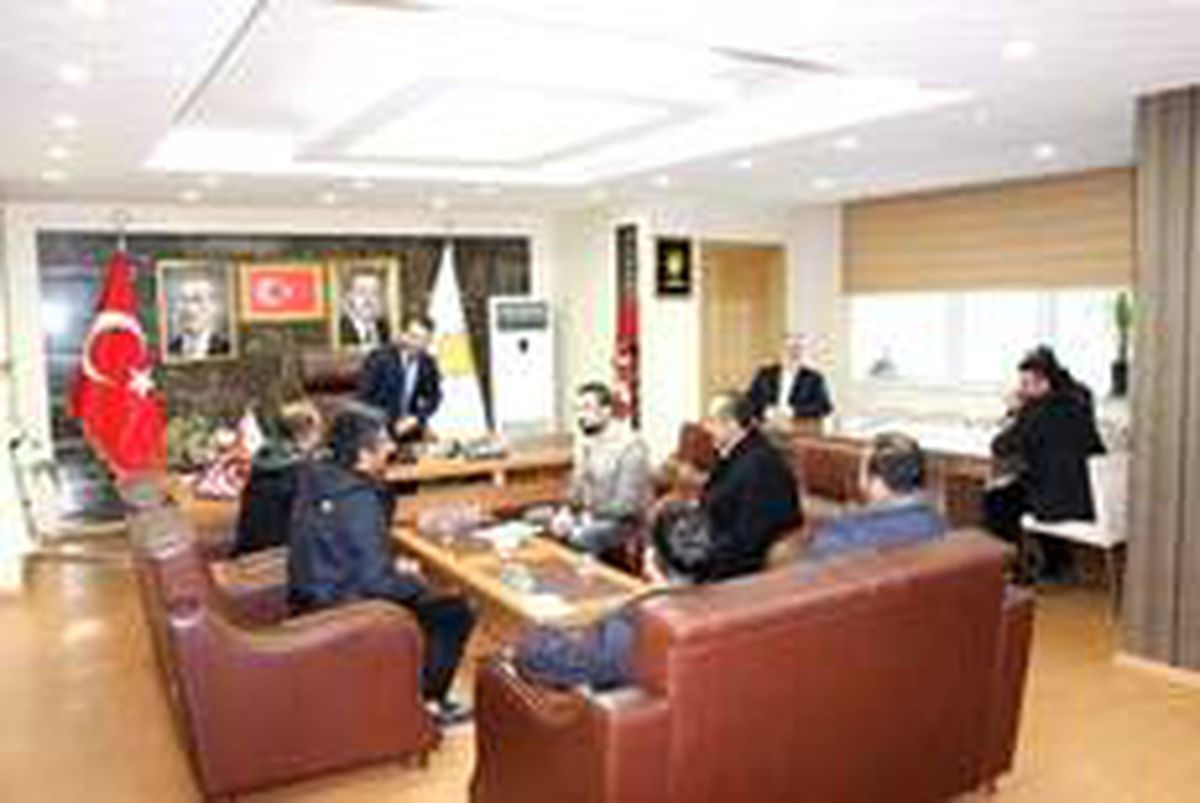 AK Parti Batman İl Başkanı Gür vatandaşların sorunlarını dinledi