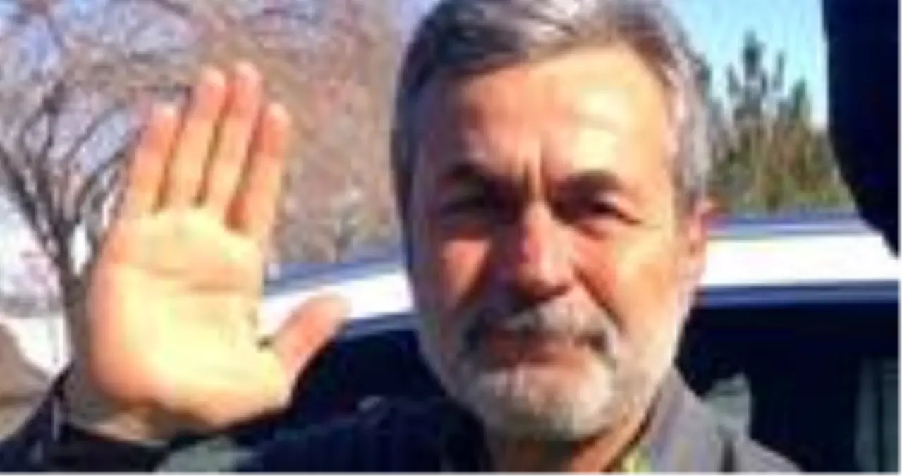 Aykut Kocaman, Konyaspor tesislerinden gözyaşlarıyla ayrıldı