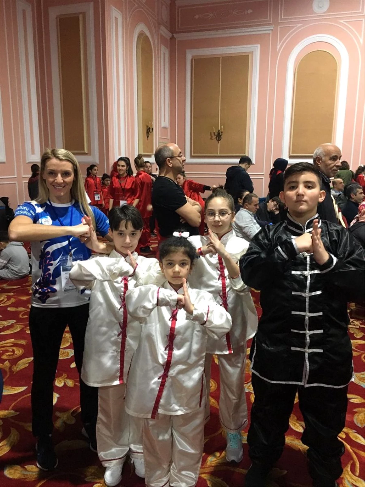 Eskişehir\'den 4 sporcu karate milli takımına seçildi