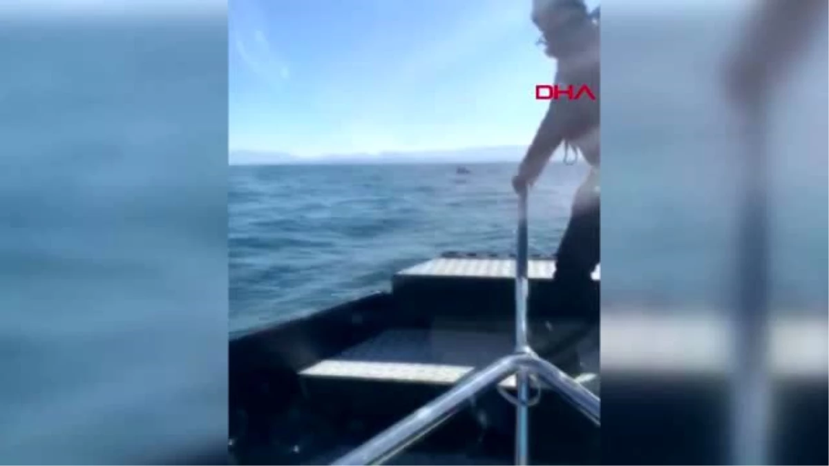Marmara\'da tekne battı: 2 kişi böyle kurtarıldı