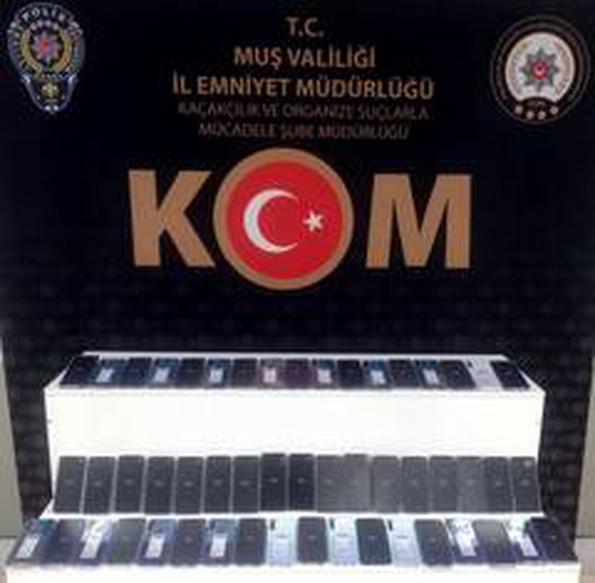 Muş\'ta cep telefonu kaçakçılığı