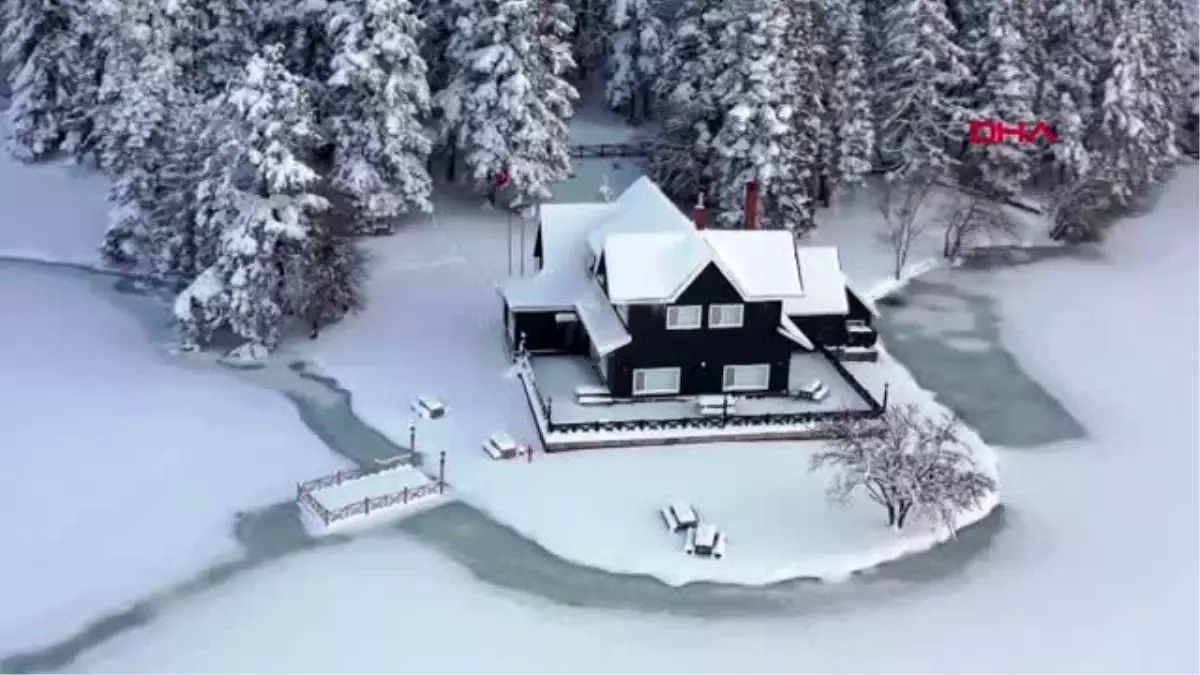 Bolu gölcük tabiat parkı, bembeyaz oldu