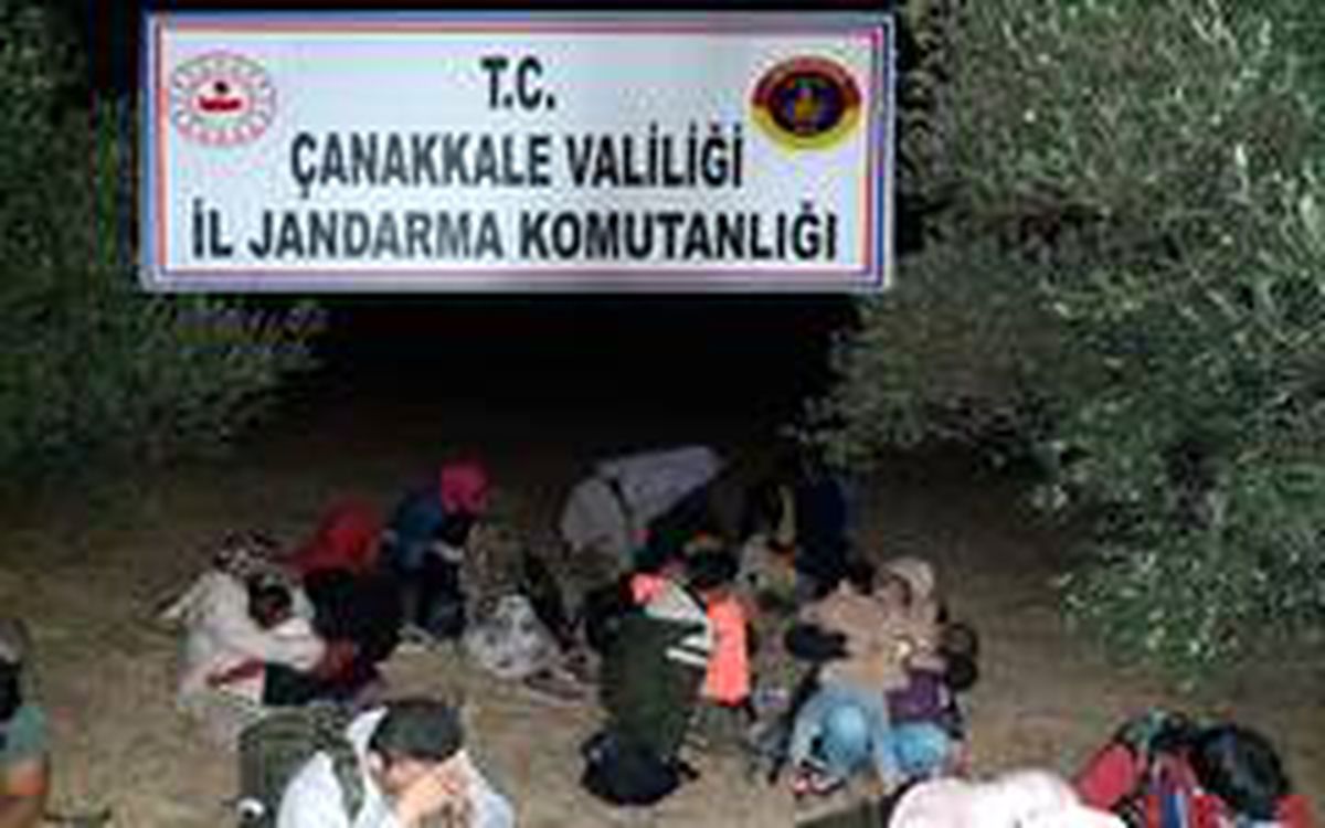 Çanakkale\'de 73 mülteci yakalandı