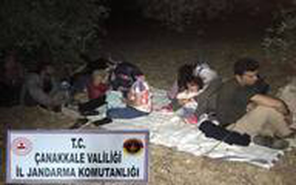 Çanakkale\'de 73 mülteci yakalandı