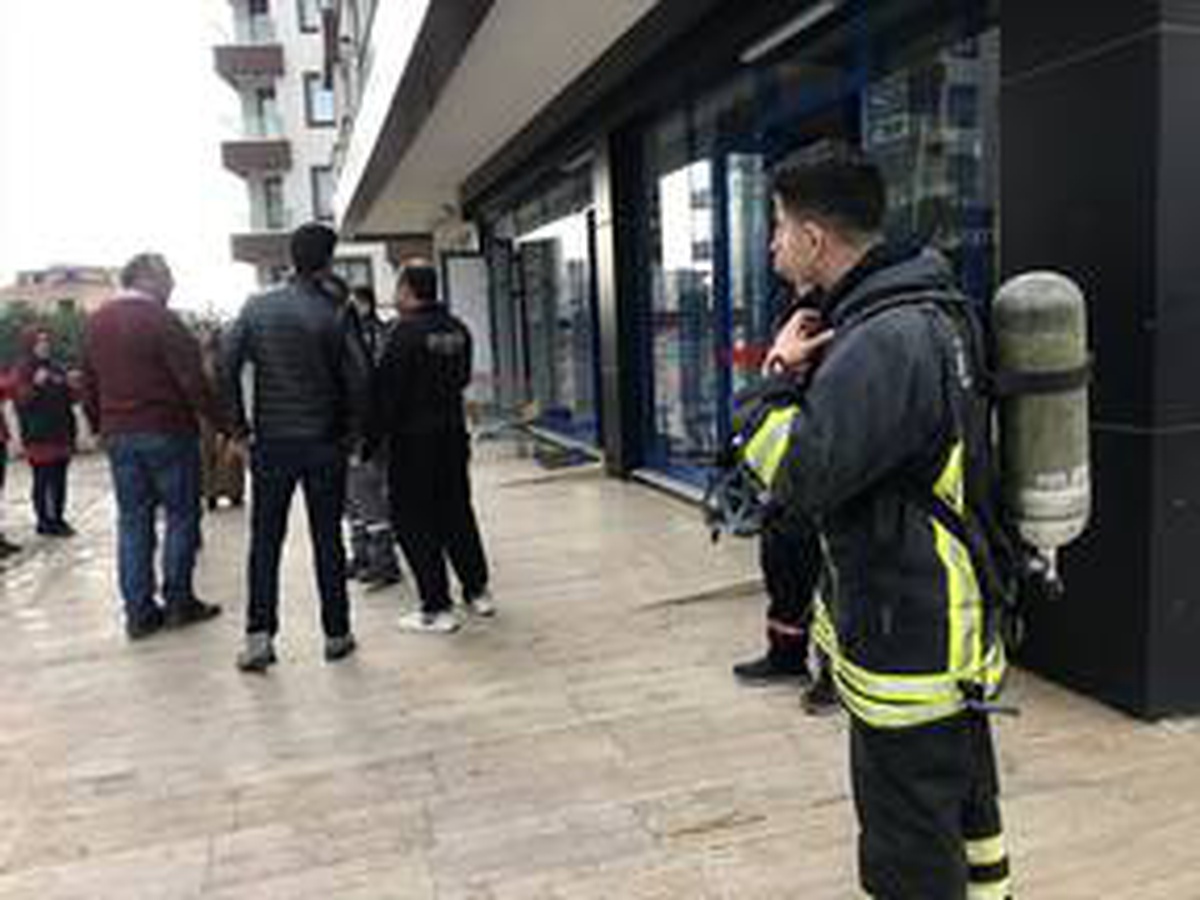 Çerkezköy\'de markette çıkan yangın söndürüldü
