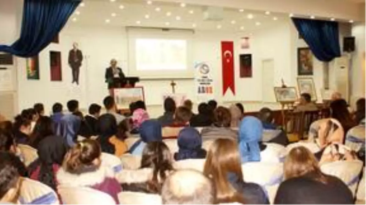 Çubuk Akademisinde "Resim ve Karikatürün Şifresi" semineri