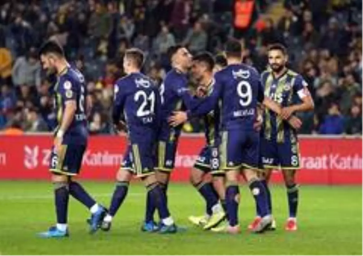 Fenerbahçe kupada yarı finalde