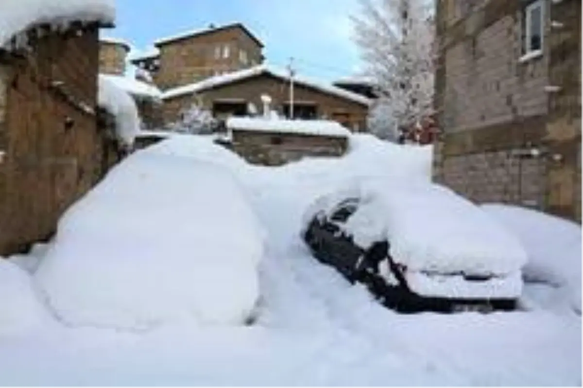 Hakkari\'de 73 yerleşim yeri kapandı