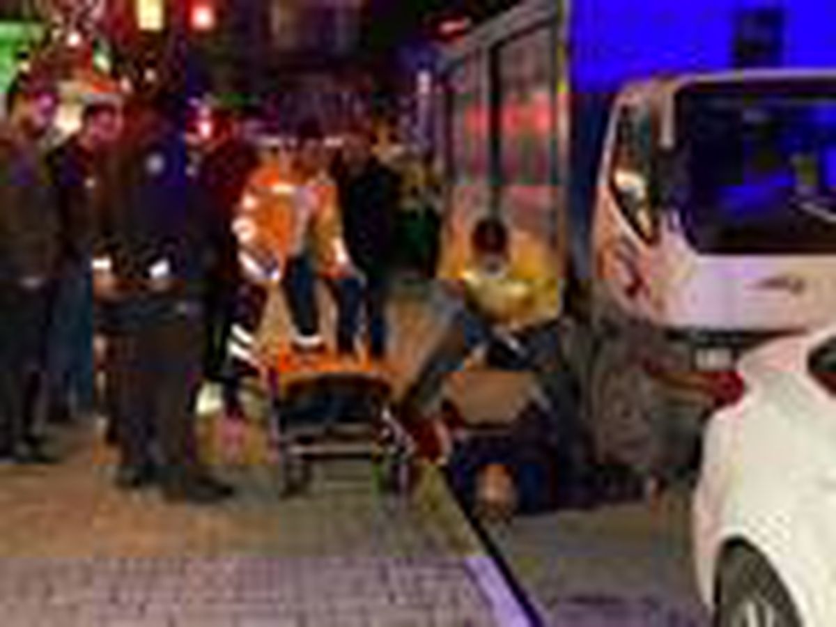 Maltepe\'de dürümcüde silahlı kavga: 3 yaralı