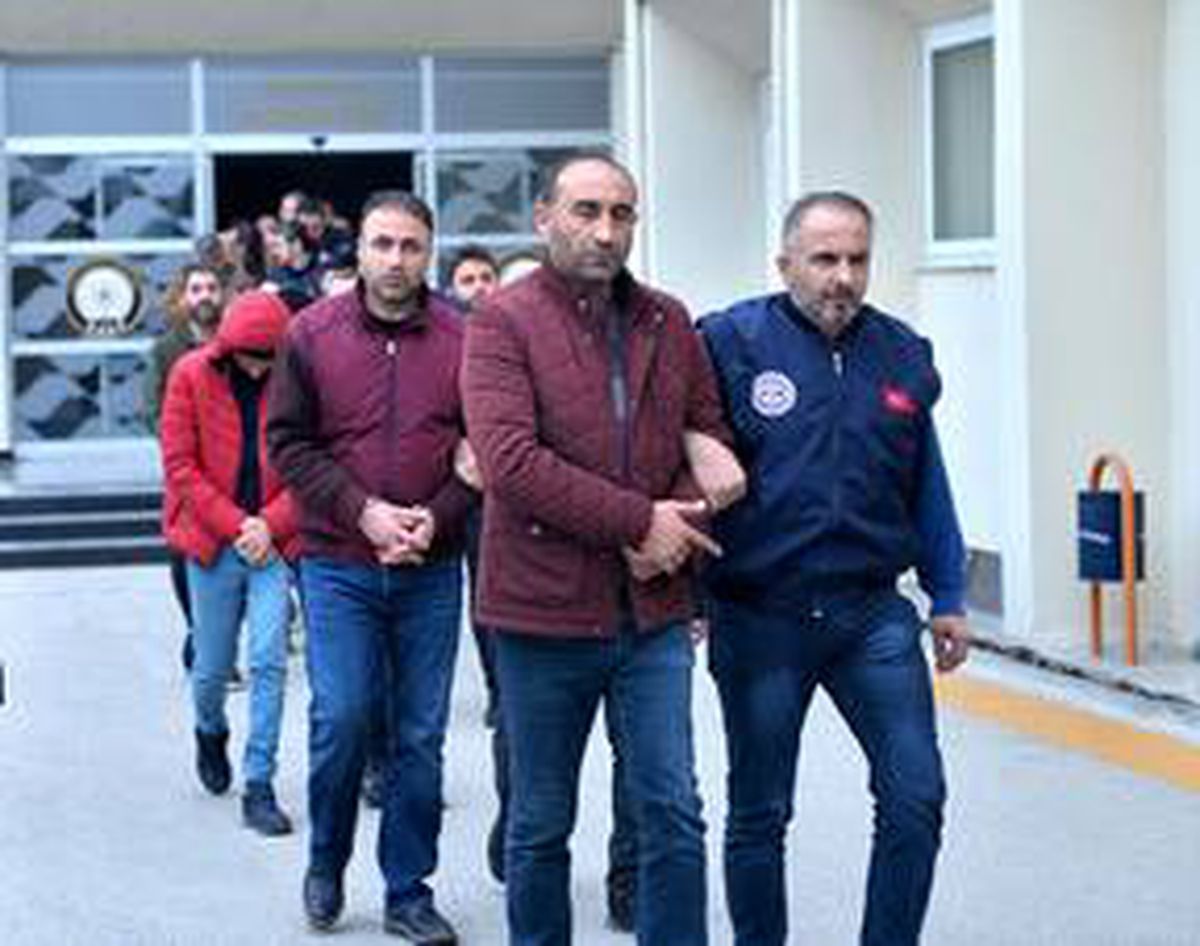 Mersin\'de tefecilik operasyonu: 68 gözaltı